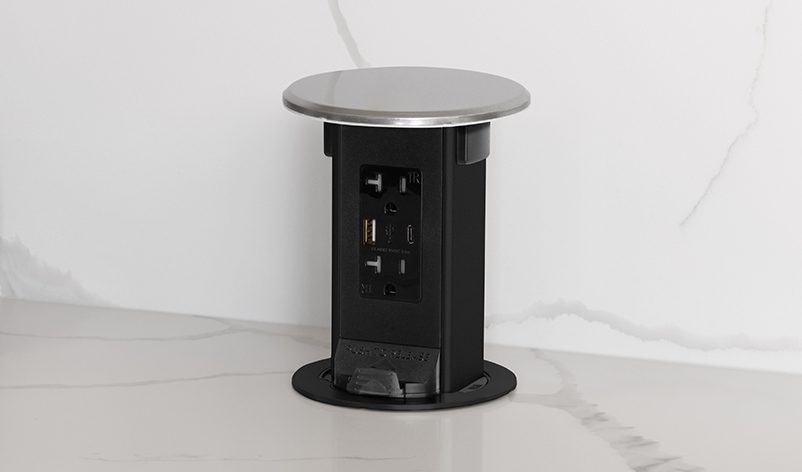 PUR20-S-USB on white counter